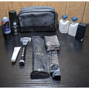 NEW Emirates Airlines Business Class Men GREY/BLACK Bvlgari Amenity Kit